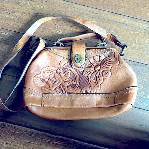 b.o.c. | Bags | Boc Leather Shoulder Bag | Poshmark